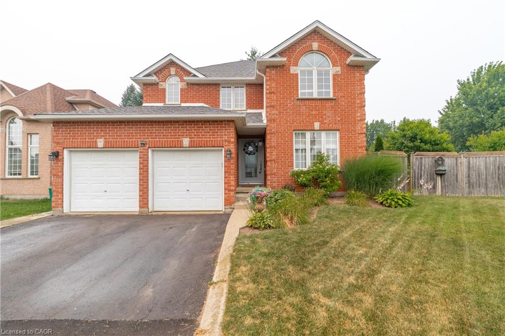 79 Beaverbrook Crescent Property Photo 1