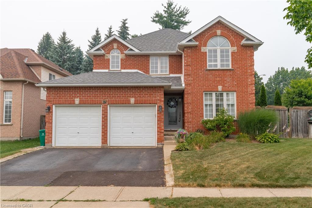 79 Beaverbrook Crescent Property Photo 2