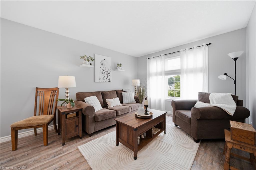79 Beaverbrook Crescent Property Photo 14