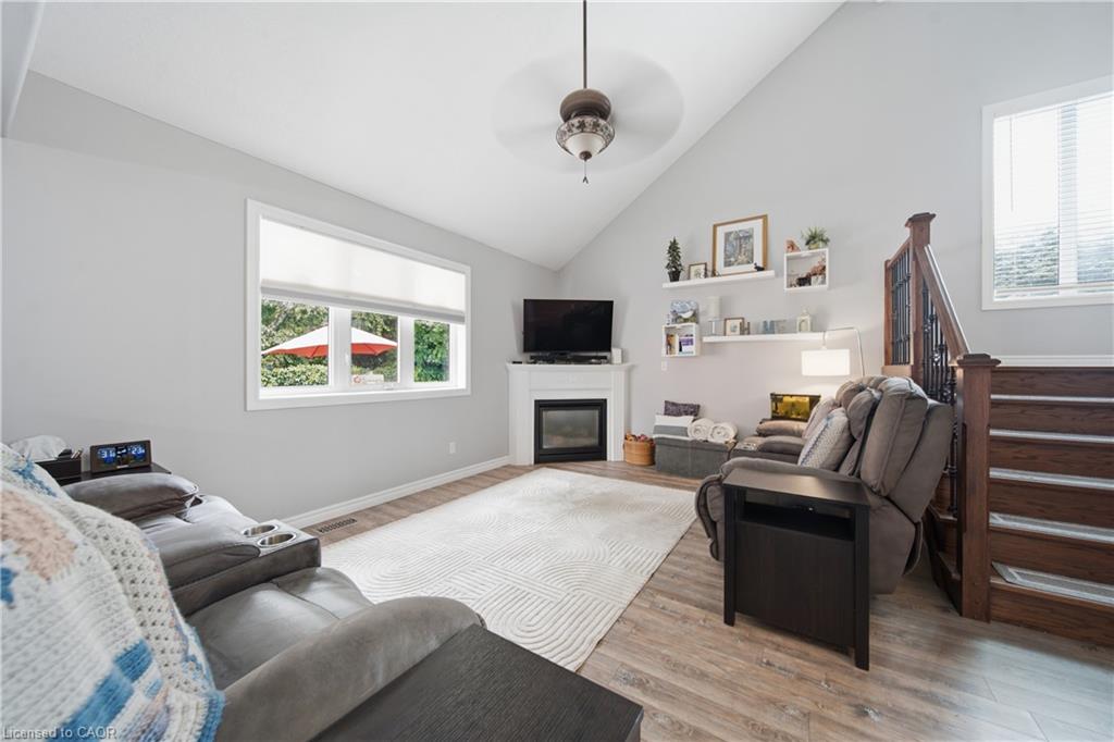 79 Beaverbrook Crescent Property Photo 20