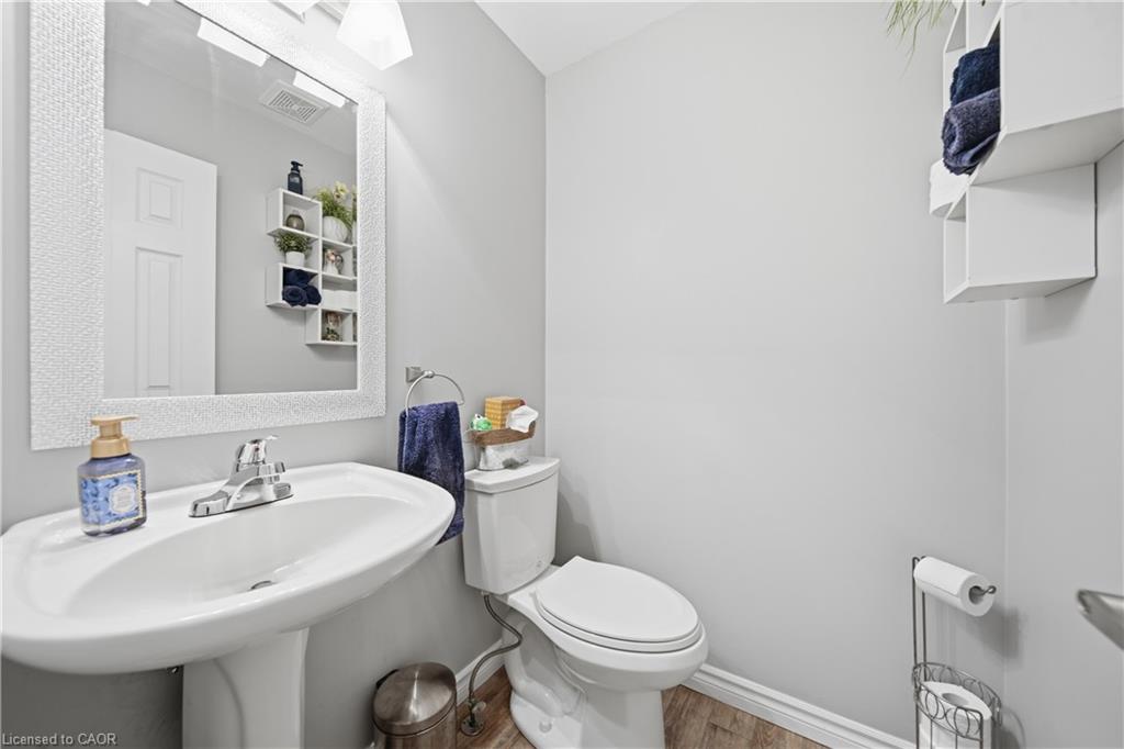79 Beaverbrook Crescent Property Photo 25