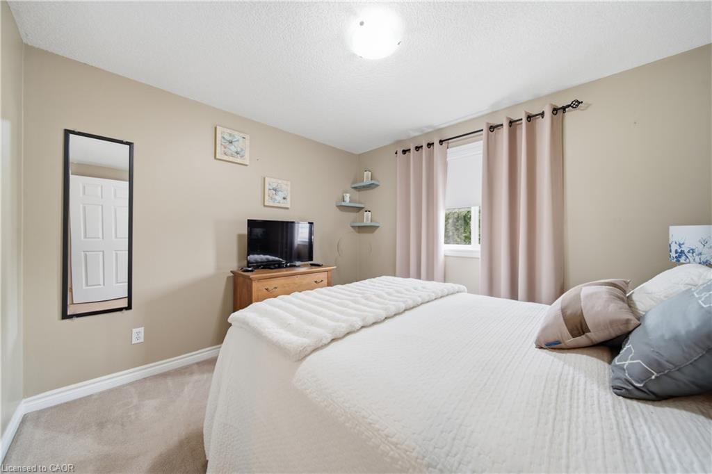79 Beaverbrook Crescent Property Photo 36