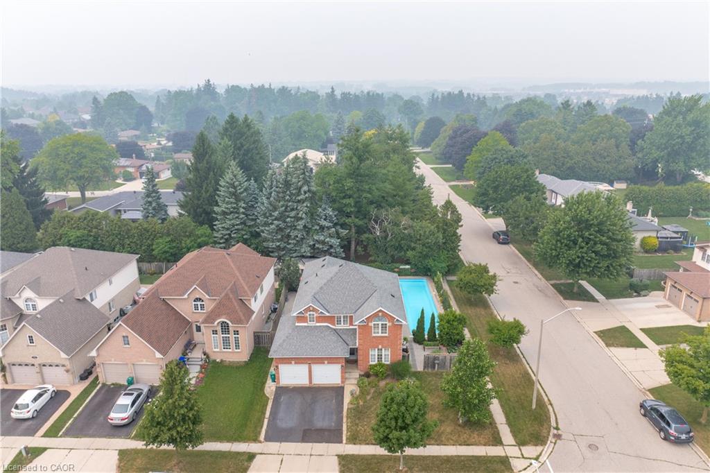 79 Beaverbrook Crescent Property Photo 47