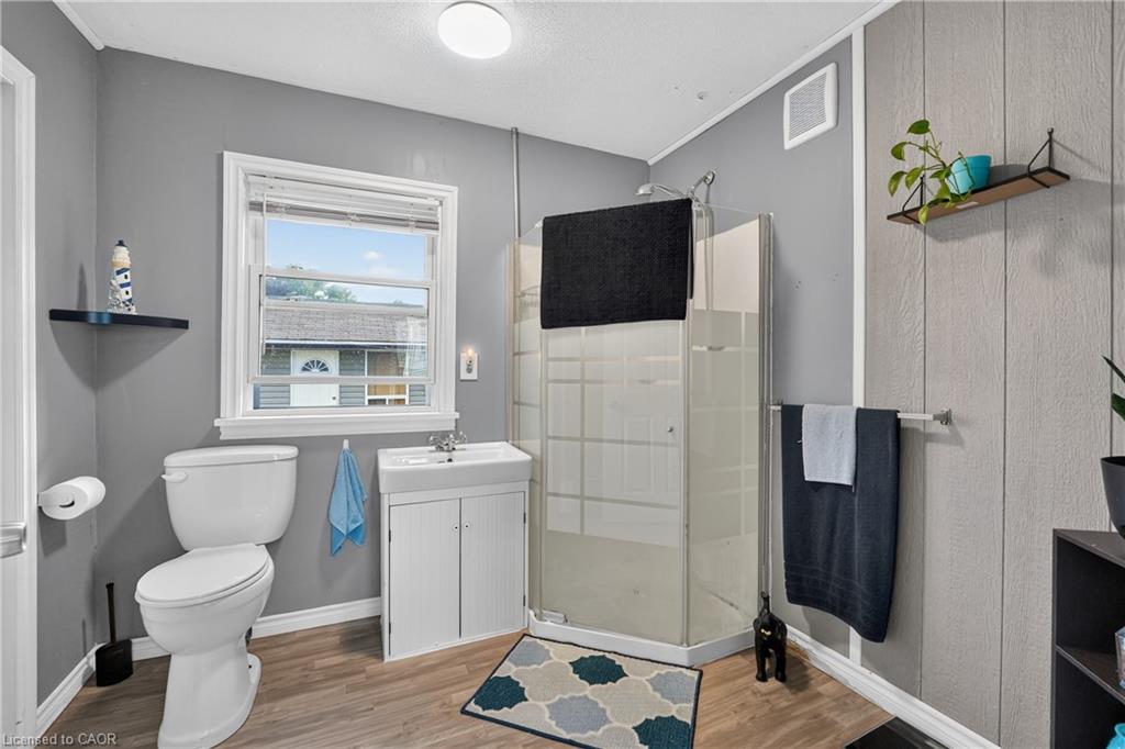 503 John Street Property Photo 10