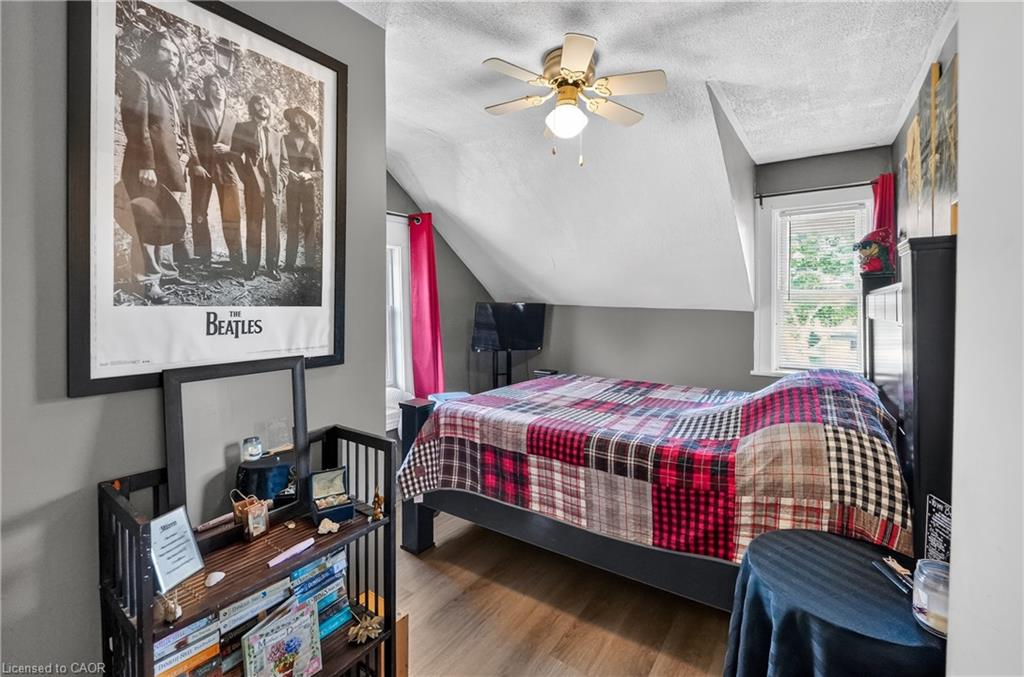 503 John Street Property Photo 25