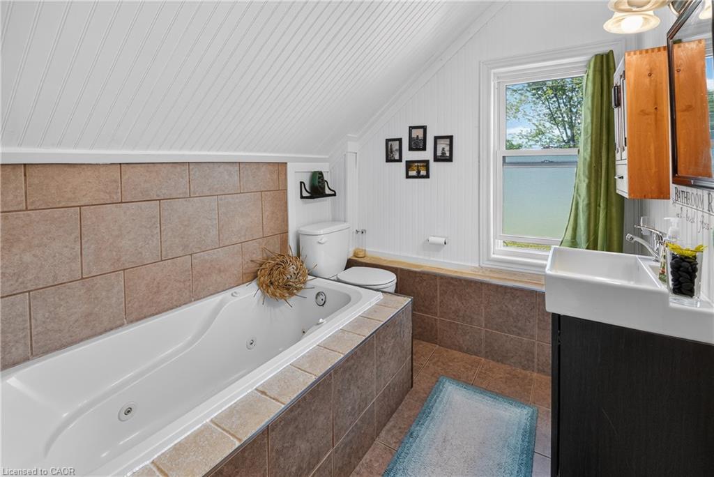 503 John Street Property Photo 29