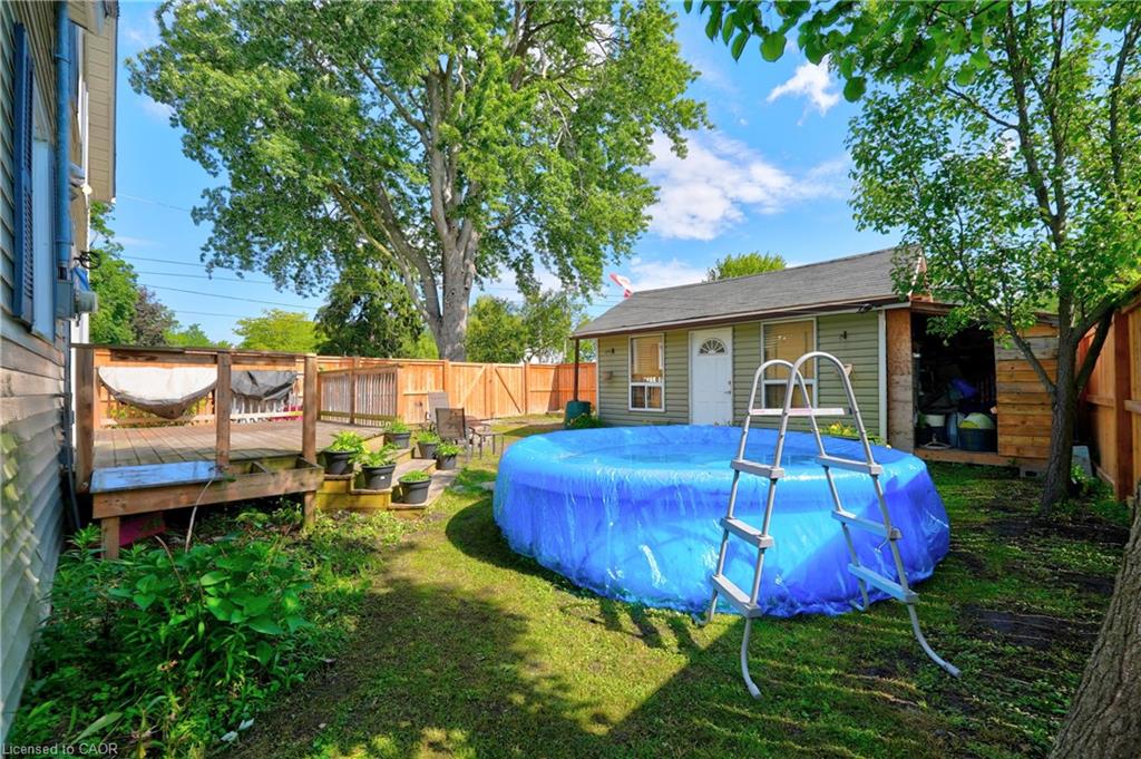 503 John Street Property Photo 32
