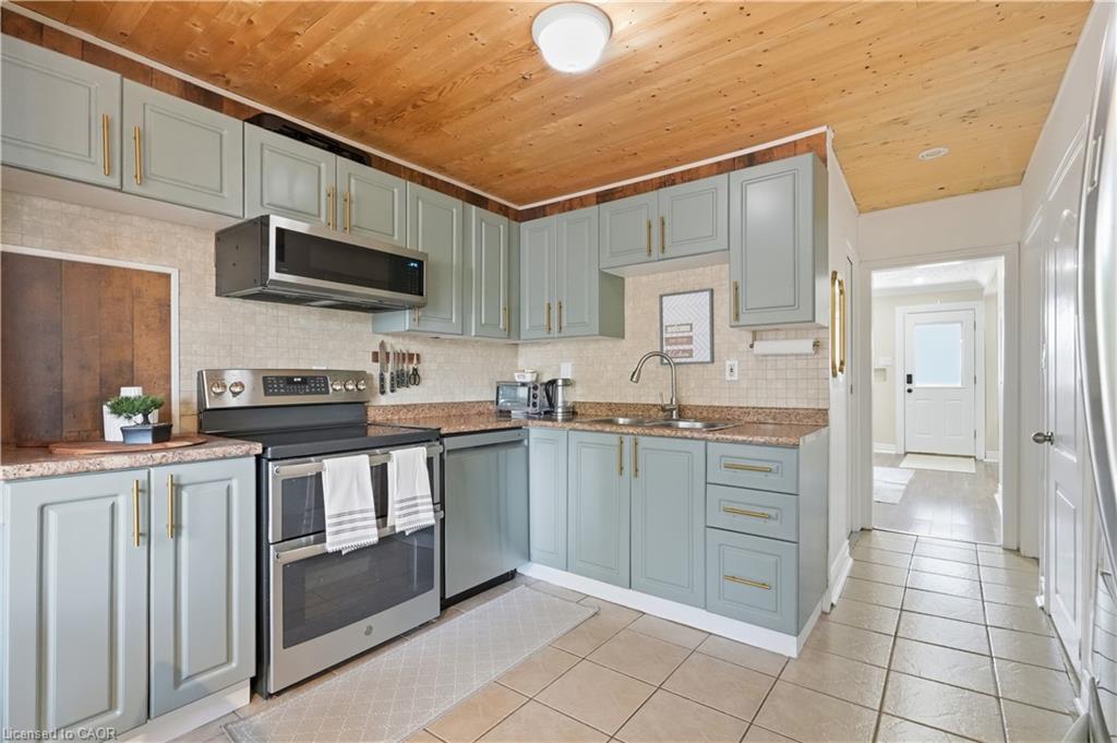 141 Mcanulty Boulevard Property Photo 12