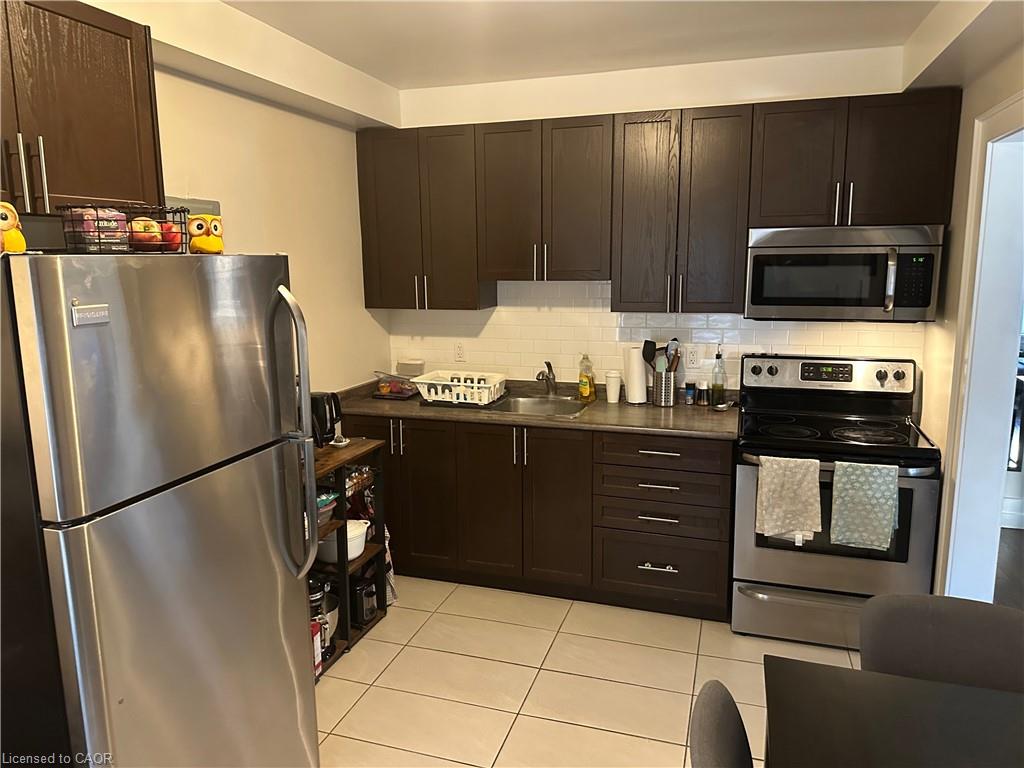 58 Madison Avenue N Property Photo 3