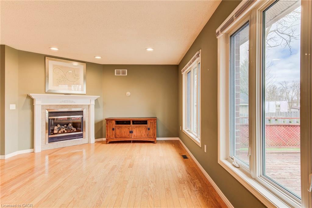 5239 Ament Line Property Photo 6