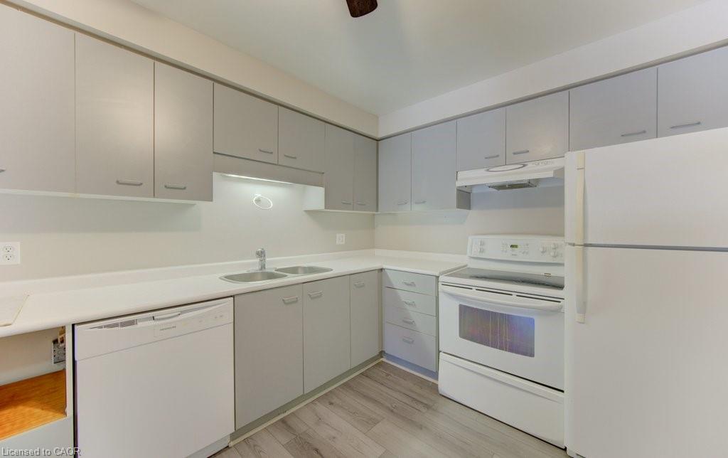 505-565 Greenfield Avenue Property Photo 9