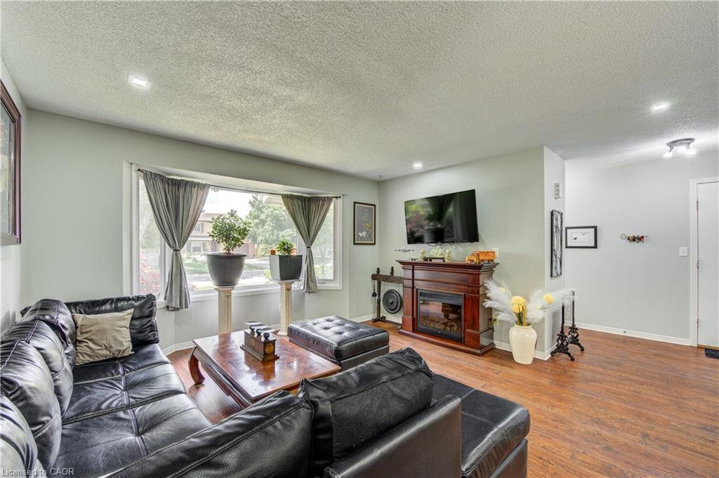 95 Allen Street Property Photo 9