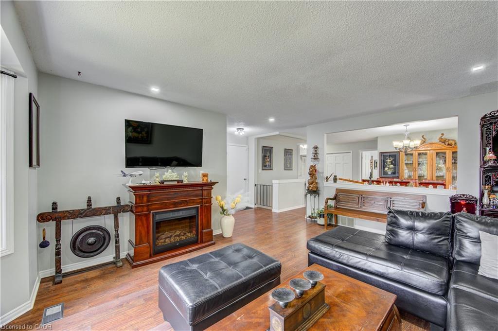 95 Allen Street Property Photo 10