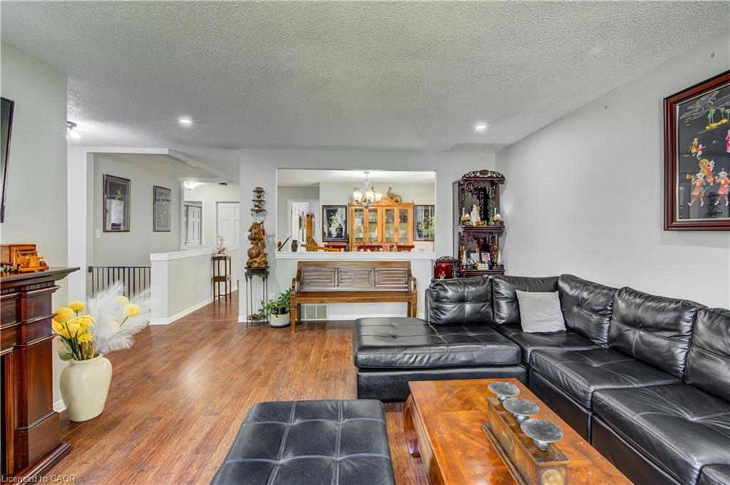 95 Allen Street Property Photo 11