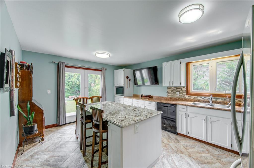 95 Allen Street Property Photo 17