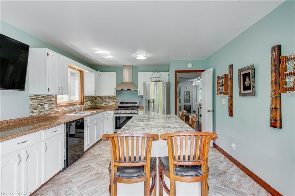95 Allen Street Property Photo 18