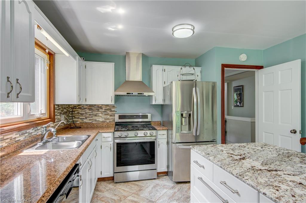 95 Allen Street Property Photo 19