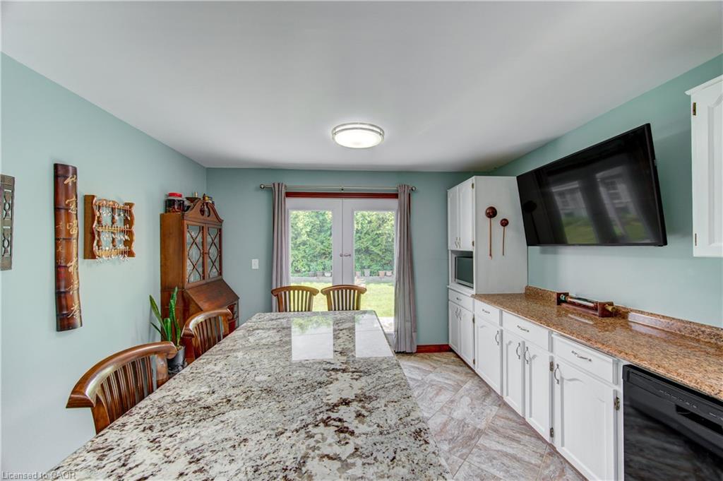 95 Allen Street Property Photo 20