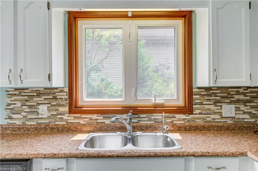 95 Allen Street Property Photo 21