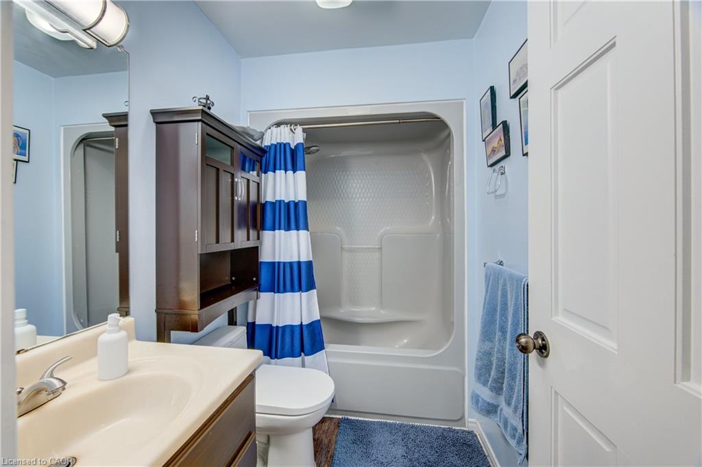 95 Allen Street Property Photo 23
