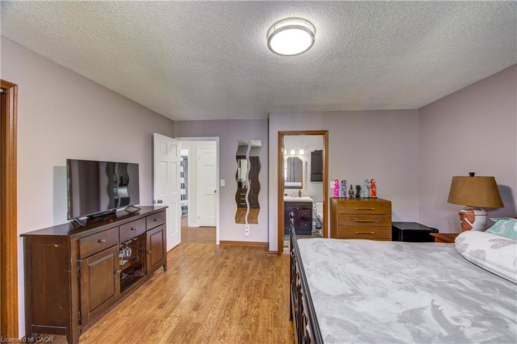95 Allen Street Property Photo 27