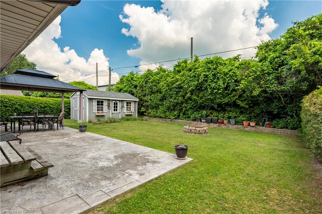95 Allen Street Property Photo 40