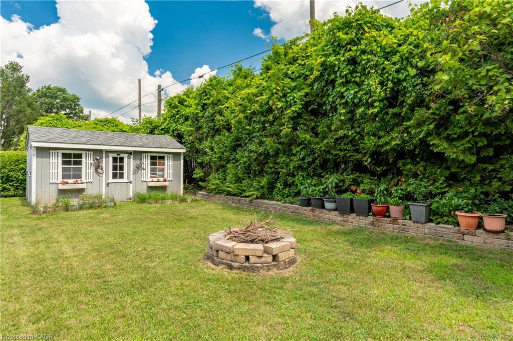 95 Allen Street Property Photo 41