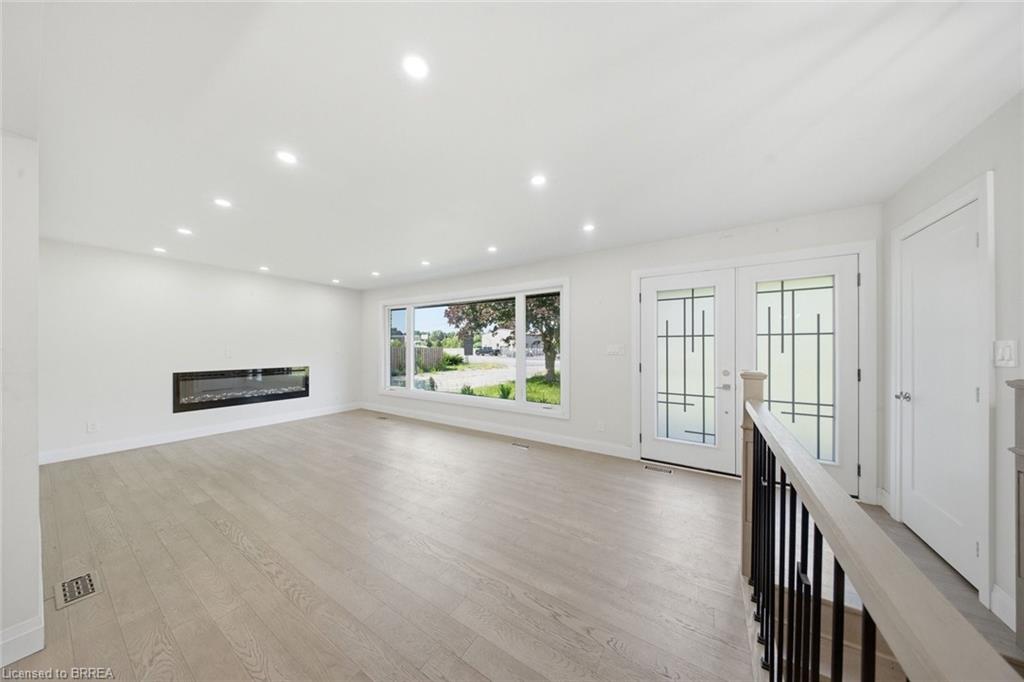 360 Bishopsgate Road Property Photo 6