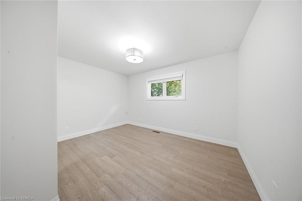 360 Bishopsgate Road Property Photo 15