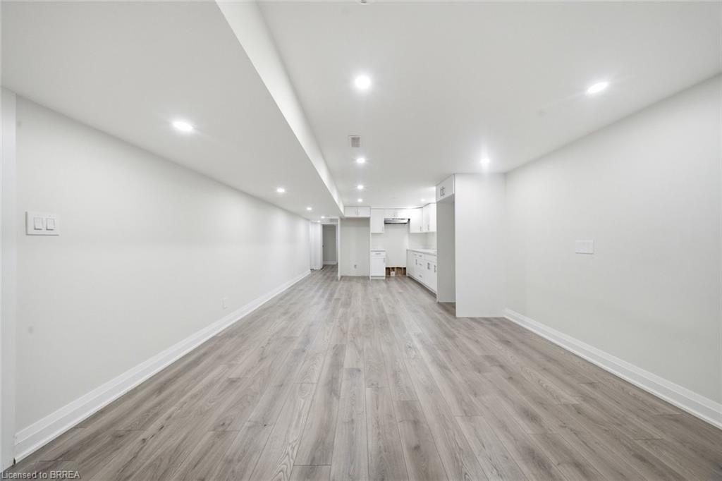 360 Bishopsgate Road Property Photo 28