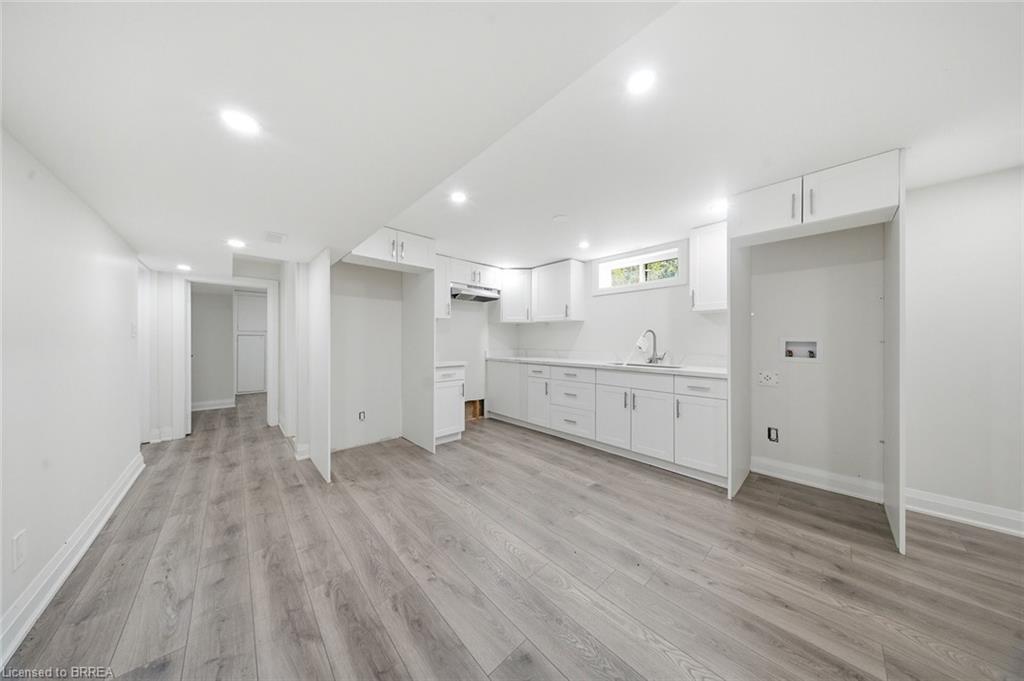 360 Bishopsgate Road Property Photo 29