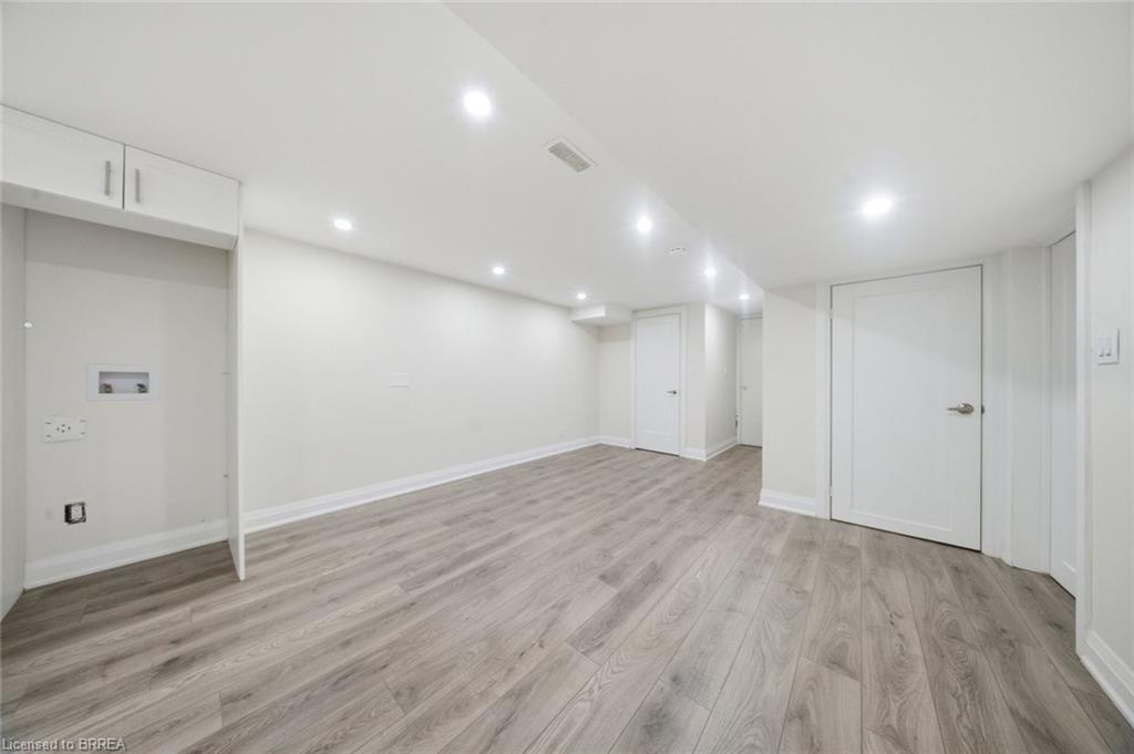 360 Bishopsgate Road Property Photo 31
