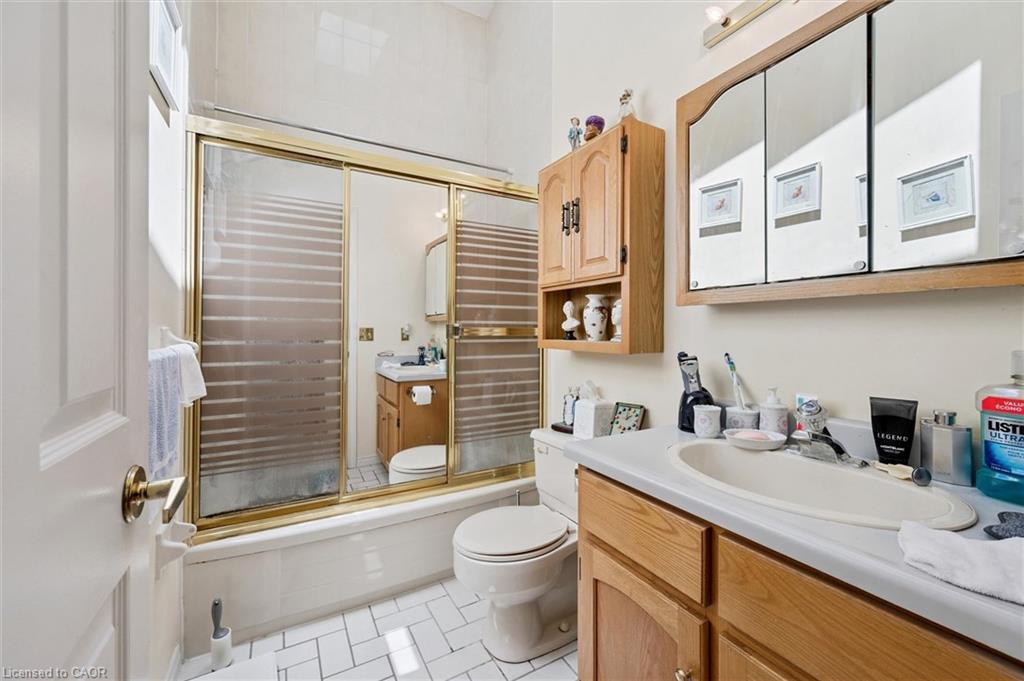 176 Sandford Fleming Drive Property Photo 13