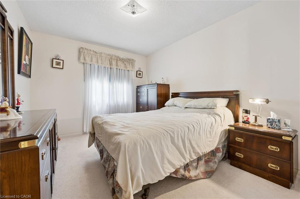 176 Sandford Fleming Drive Property Photo 15
