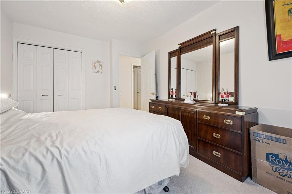 176 Sandford Fleming Drive Property Photo 16