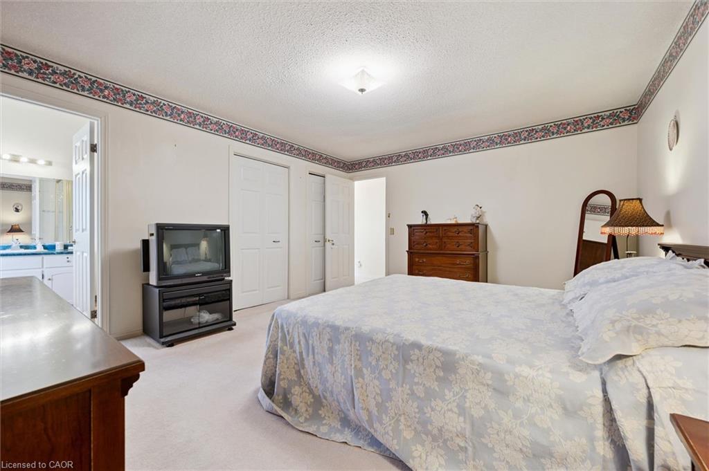 176 Sandford Fleming Drive Property Photo 18