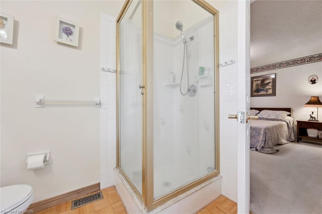 176 Sandford Fleming Drive Property Photo 20