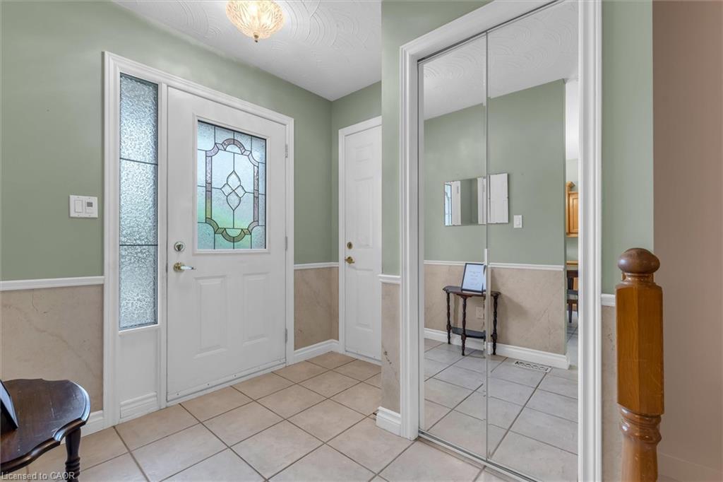 16-175 Victoria Street Property Photo 3