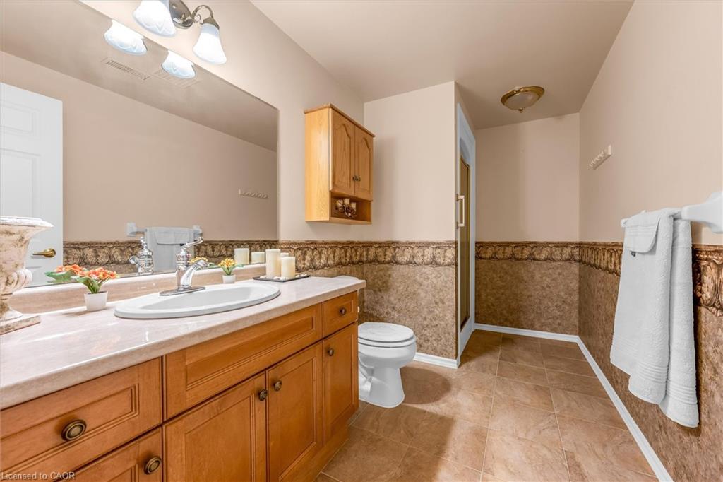 16-175 Victoria Street Property Photo 21