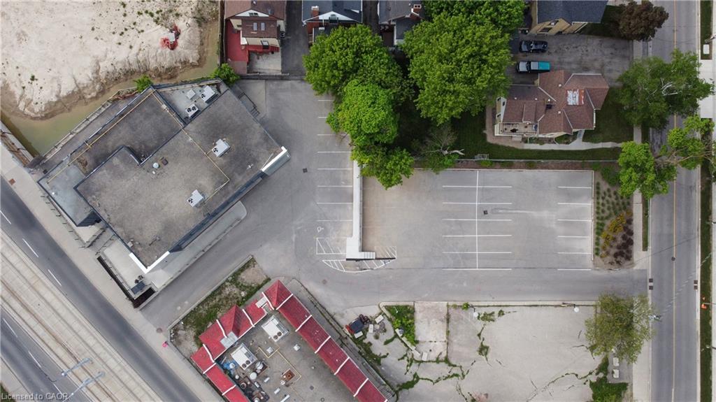 618 King Street Property Photo 42