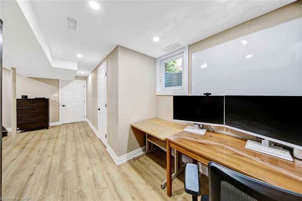 1305 Walker's Line Property Photo 27