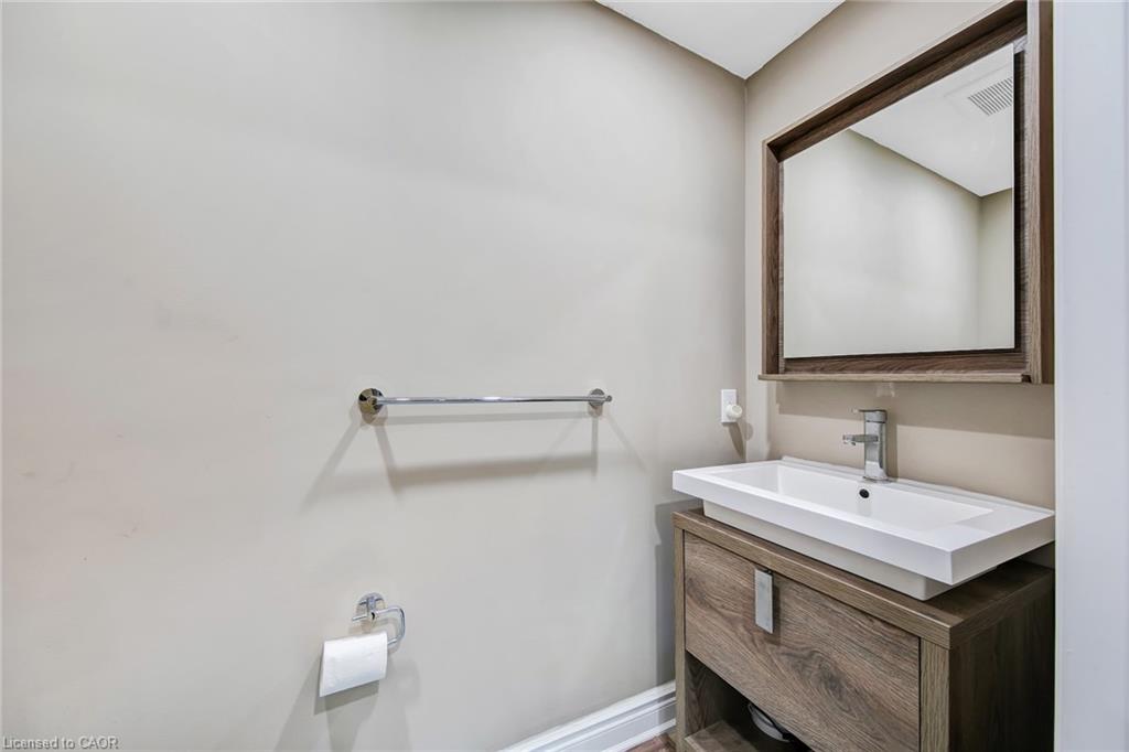 1305 Walker's Line Property Photo 28