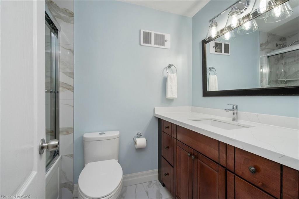 7-121 Morgan Avenue Property Photo 18