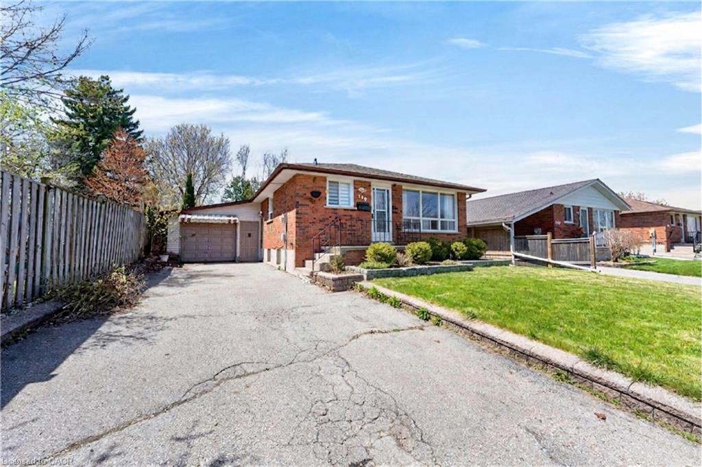 340 Fairlawn Street Property Photo 3