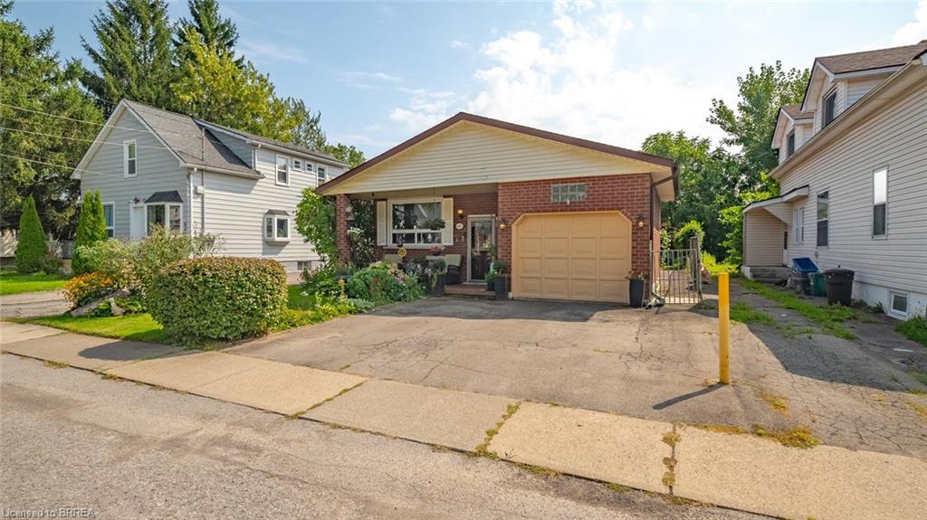 6442 Taylor Street Property Photo 2