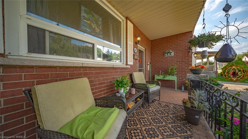 6442 Taylor Street Property Photo 4