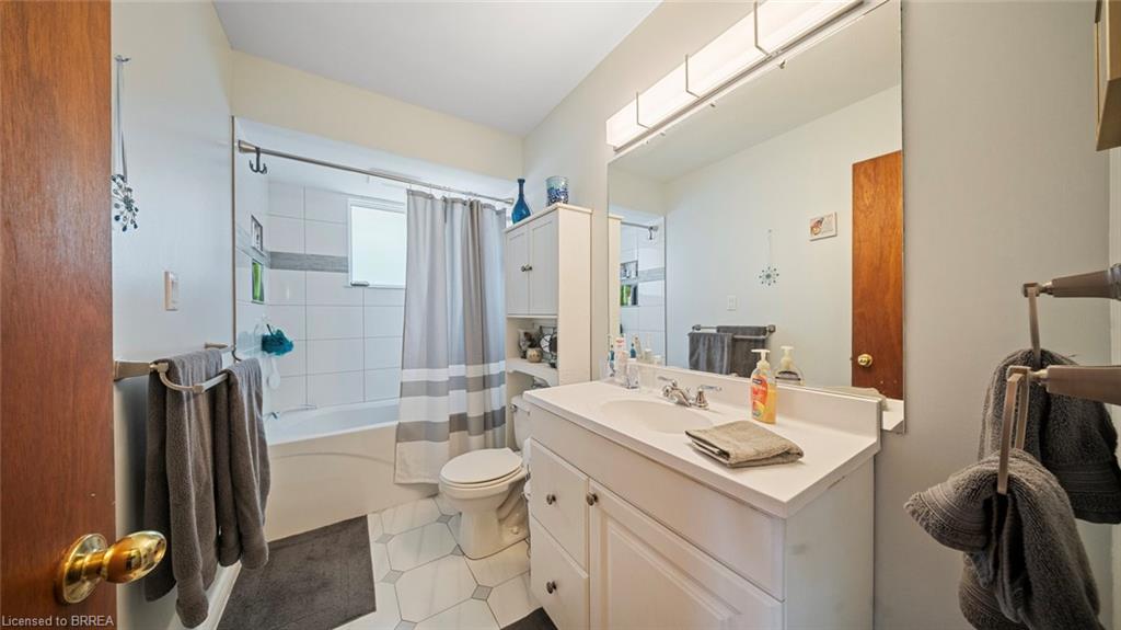 6442 Taylor Street Property Photo 16