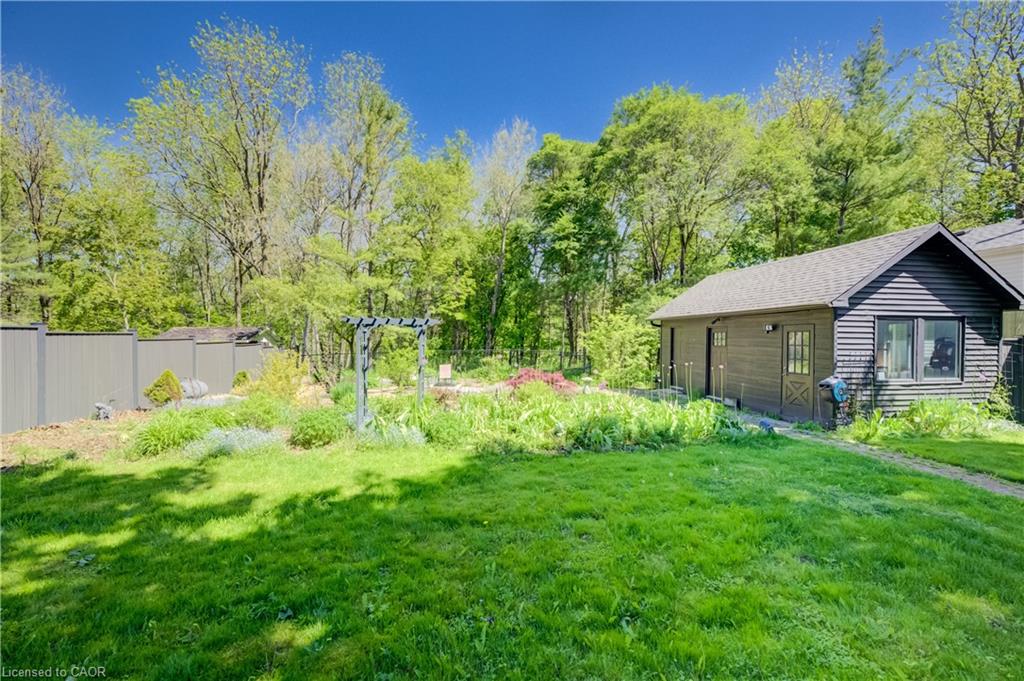 112 Mitchell Street Property Photo 41
