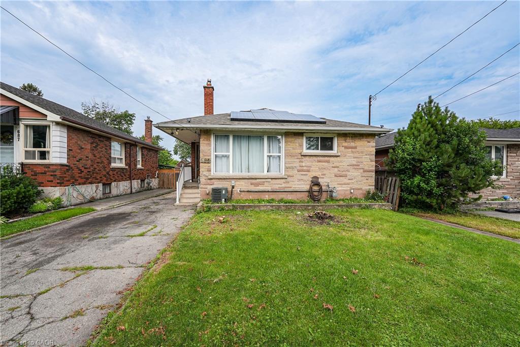 689 Burgess Avenue Property Photo 1
