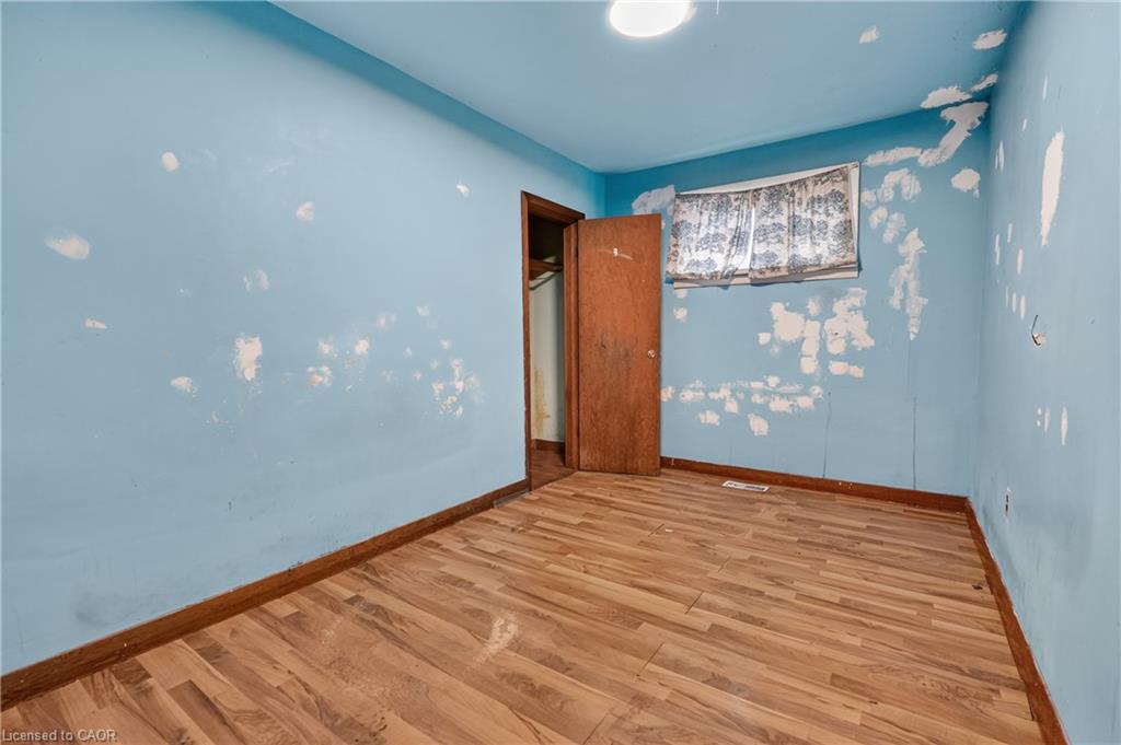 689 Burgess Avenue Property Photo 9